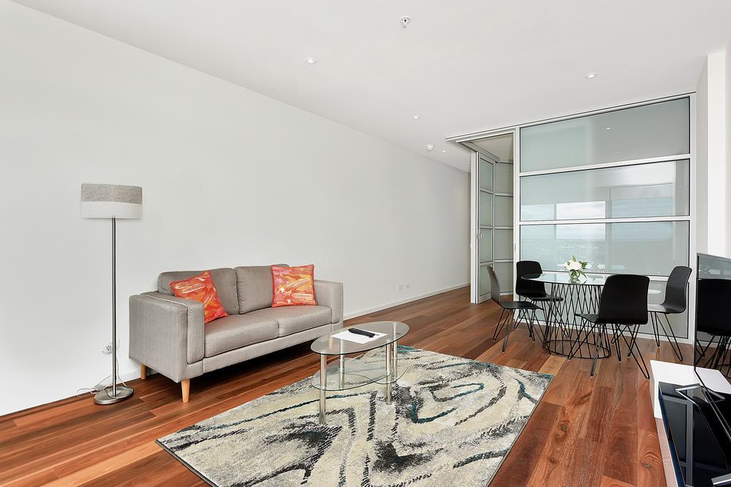 Vision On Morphett Adelaide Central Ngoại thất bức ảnh